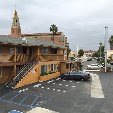 Navajo Lodge Lemon Grove Exterior photo